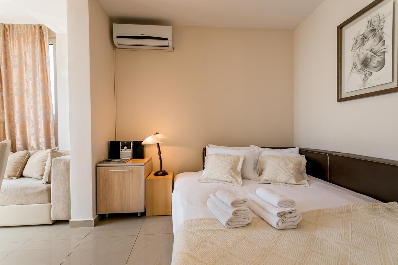 شقة Penthouse View Hn تْشيرسيك نوفي المظهر الخارجي الصورة