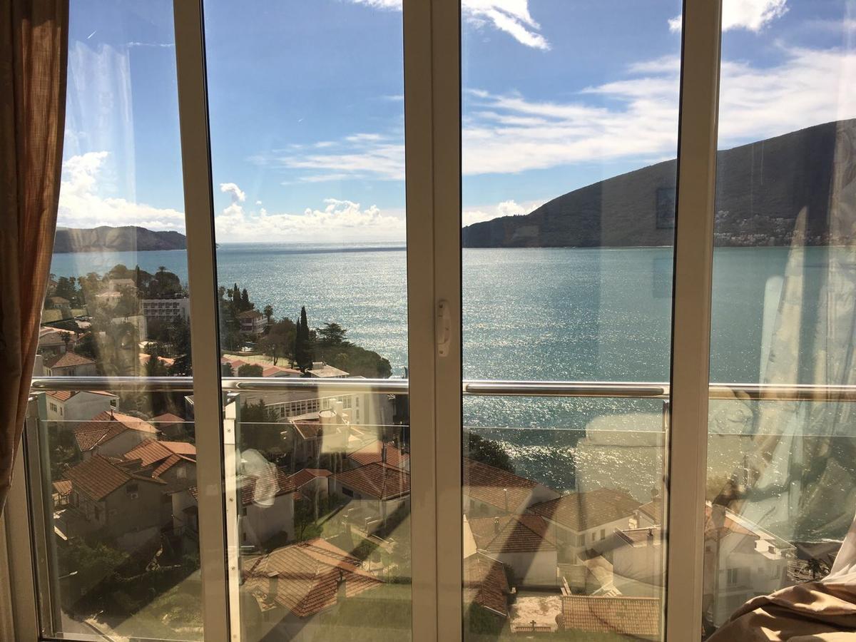 شقة Penthouse View Hn تْشيرسيك نوفي المظهر الخارجي الصورة